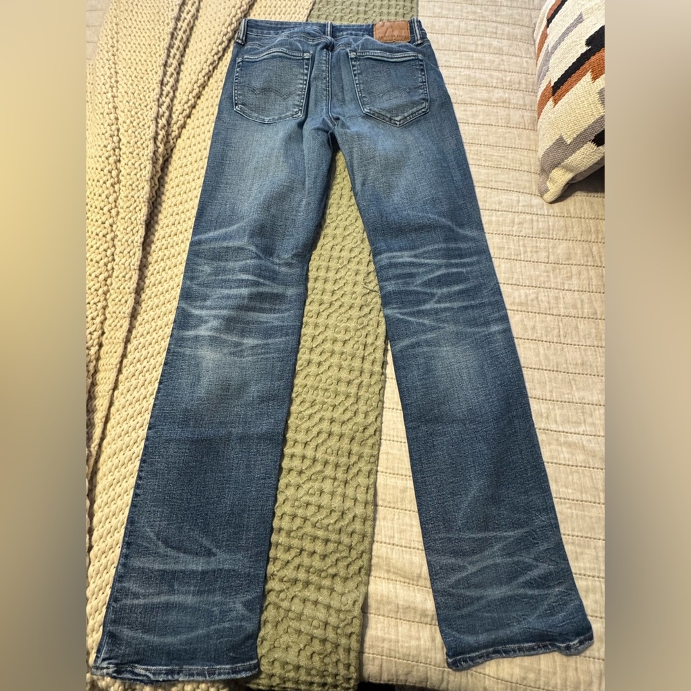 Men’s American Eagle Outfitters original bootcut Blue Jeans - Picture 2 of 4